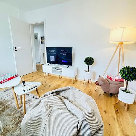 Schoene & Gemuetliche Wohnung Direkt Am Bahnhof Lahnstein Exterior foto